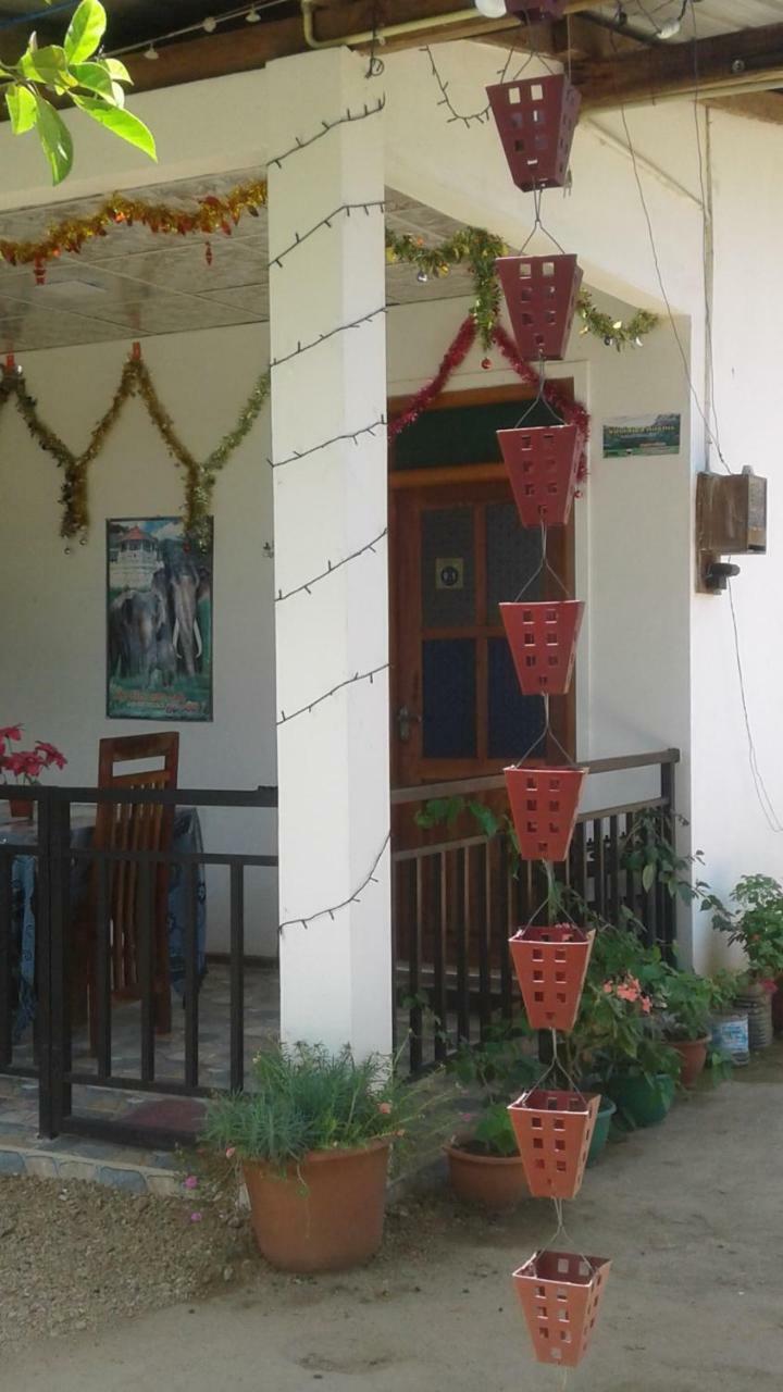 Jaye Homestay Ella Buitenkant foto